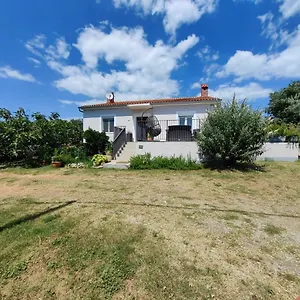https://casa-istirana.in-istria.net